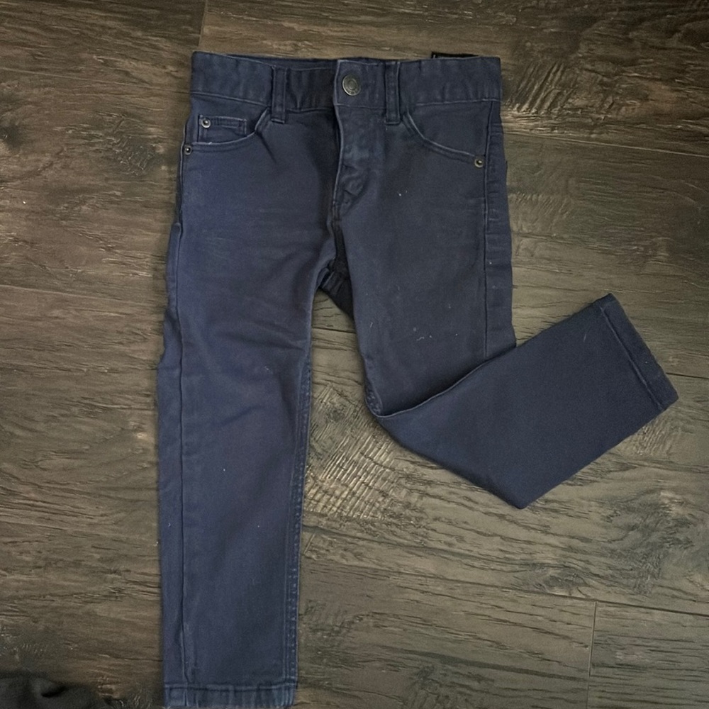 H&M stretch little girls size 2-3 years skinny jeans